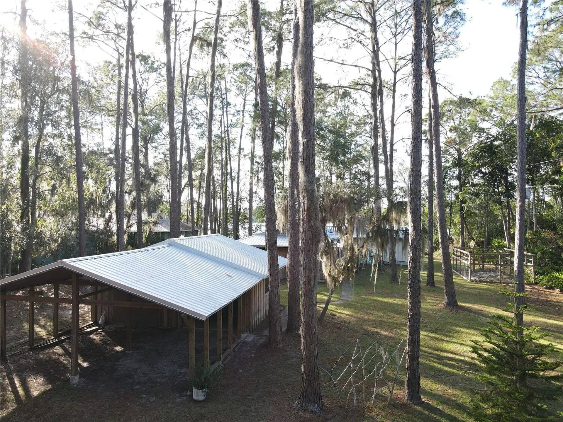 161 Riley Lake Drive Hawthorne FL 32640