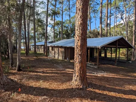161 Riley Lake Drive Hawthorne FL 32640