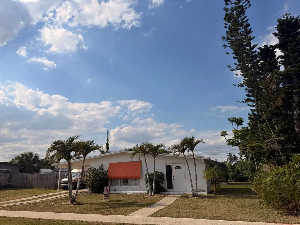 21530 Meehan Avenue Port Charlotte FL 33952