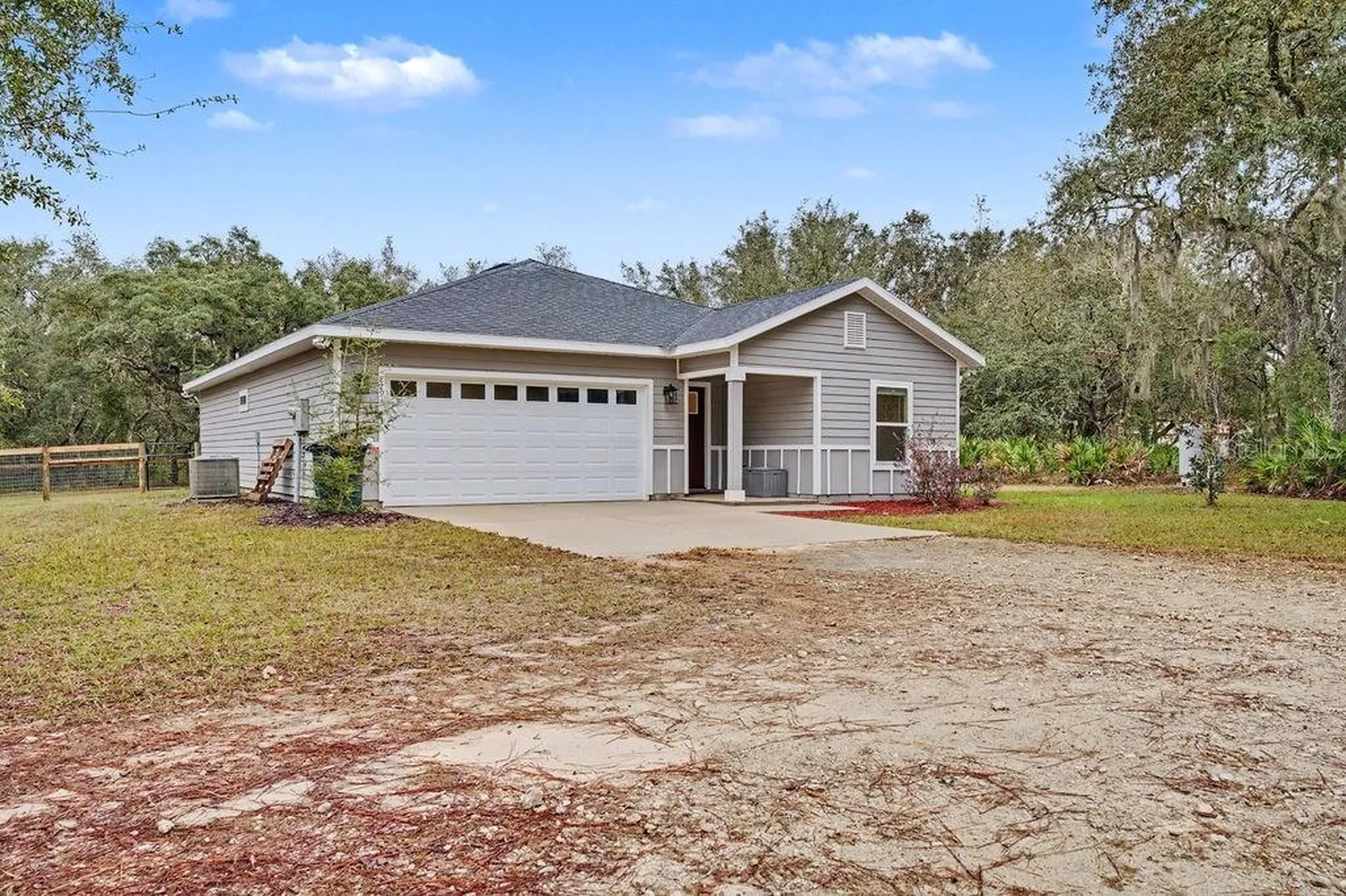 8291 NE 118 Terrace Bronson FL 32621