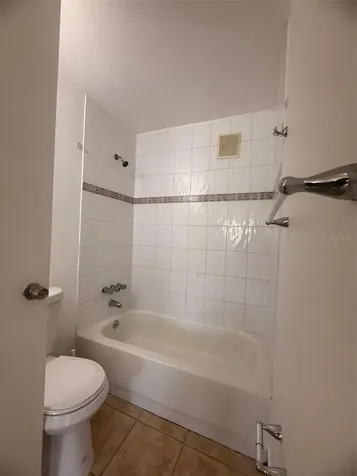 1 Avenue Laguna Boulevard Carolina PR 00979