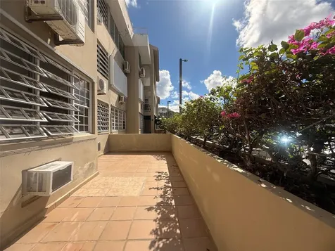 1 Avenue Laguna Boulevard Carolina PR 00979