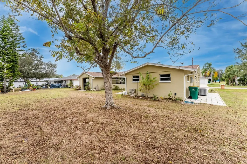 442 Kostner Street Port Charlotte FL 33954
