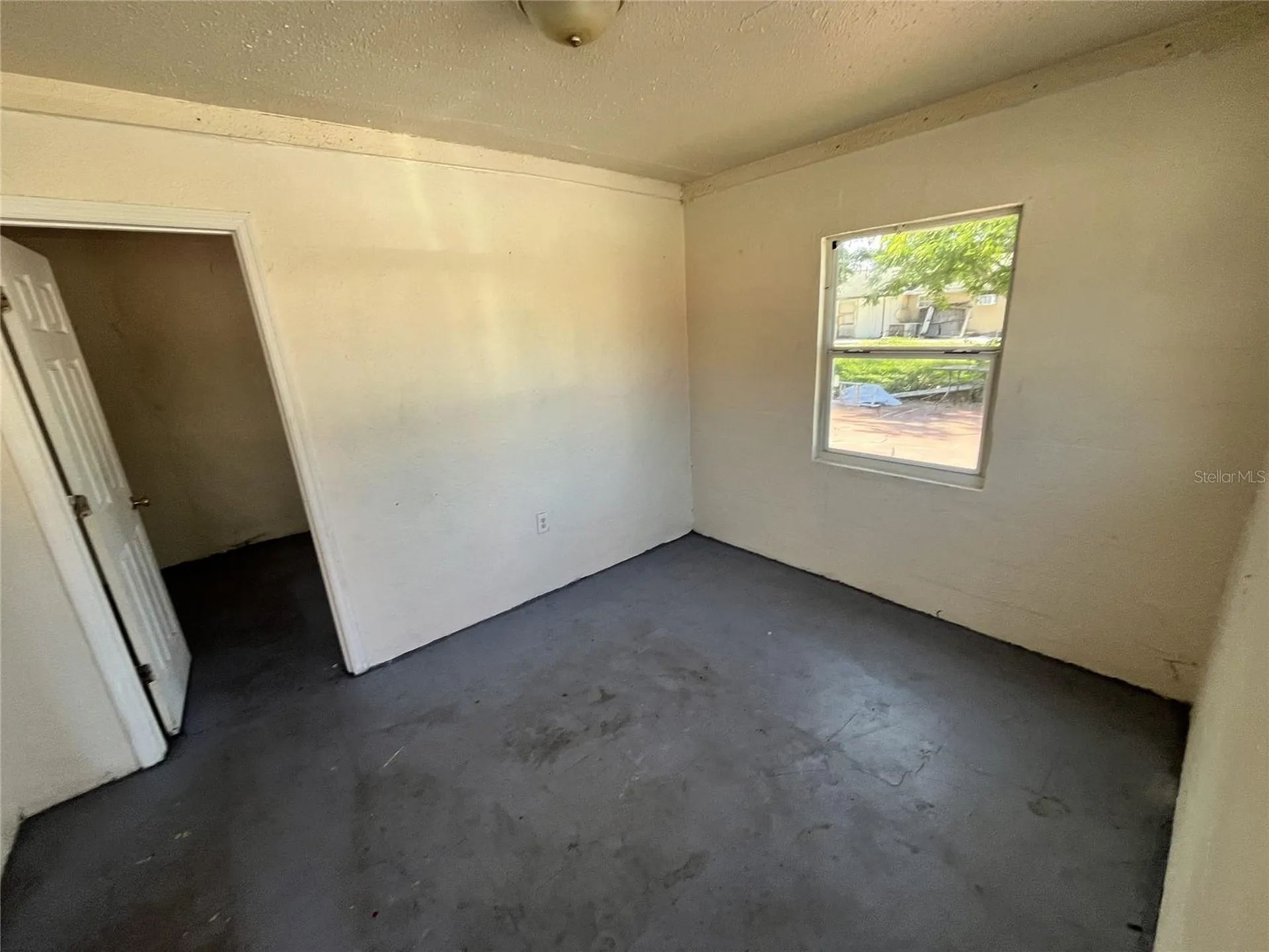 131 B Street Lake Wales FL 33853