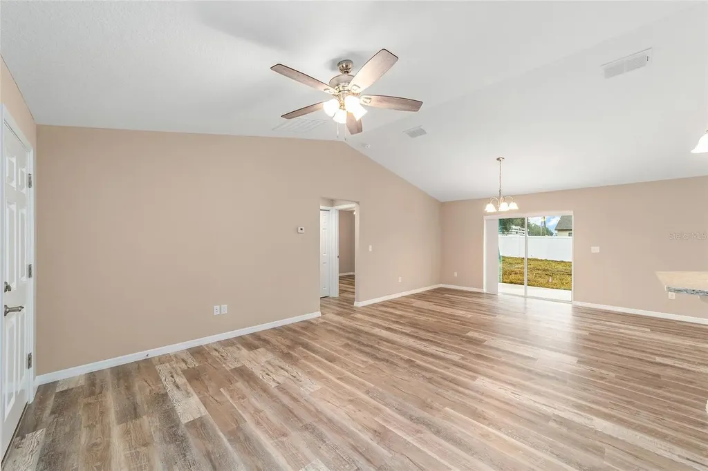 231 Oak Circle Ocala FL 34472