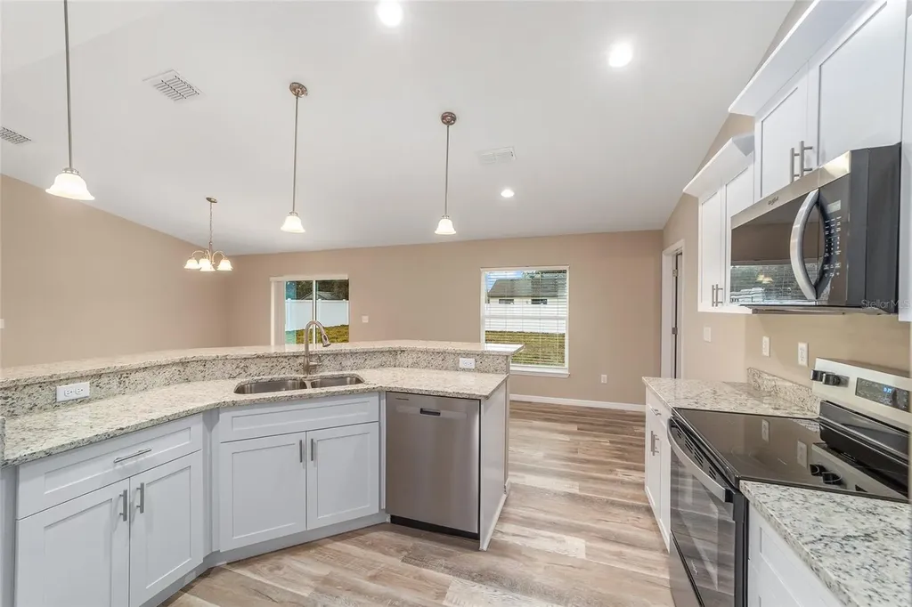 231 Oak Circle Ocala FL 34472