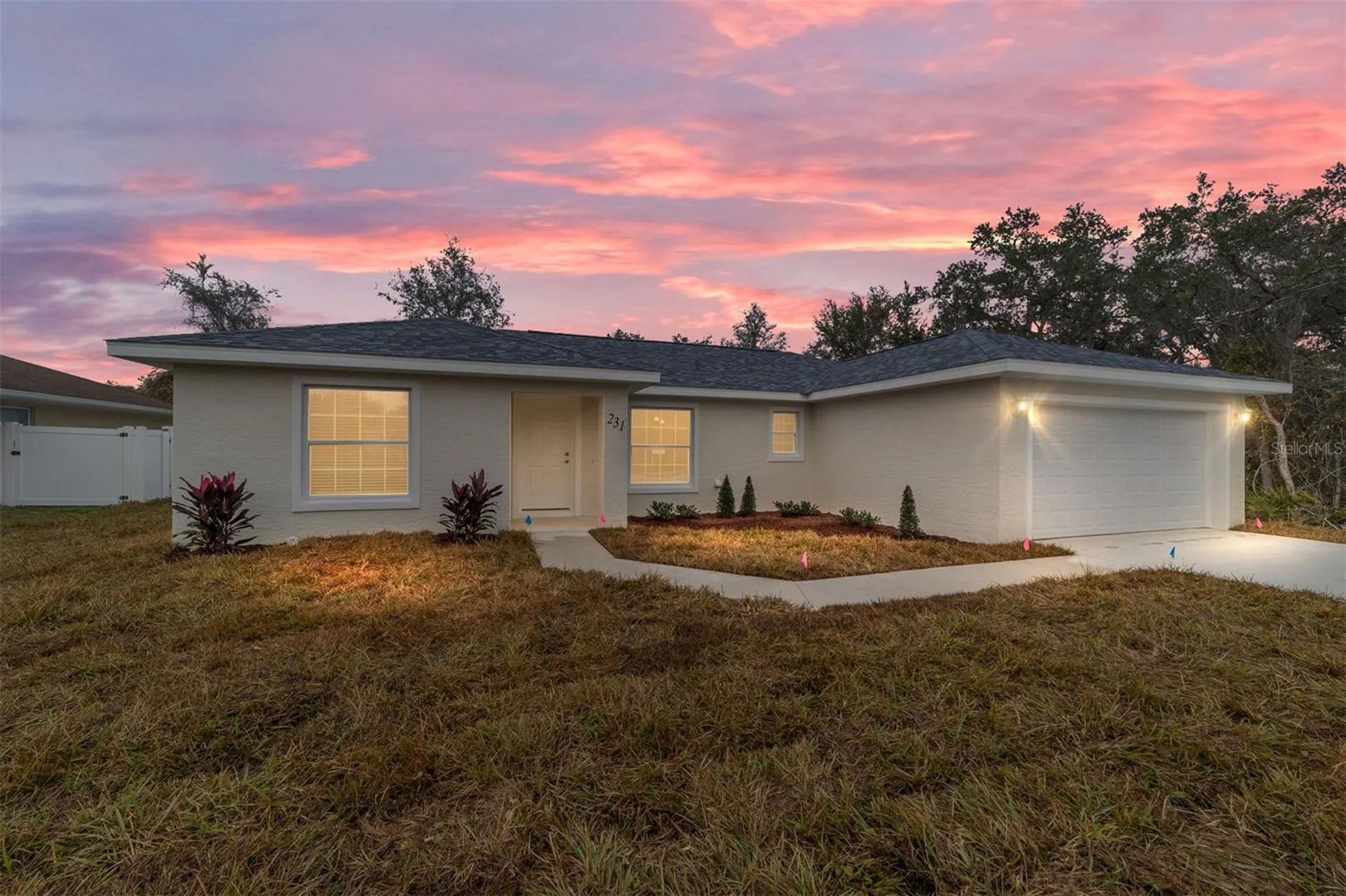 231 Oak Circle Ocala FL 34472