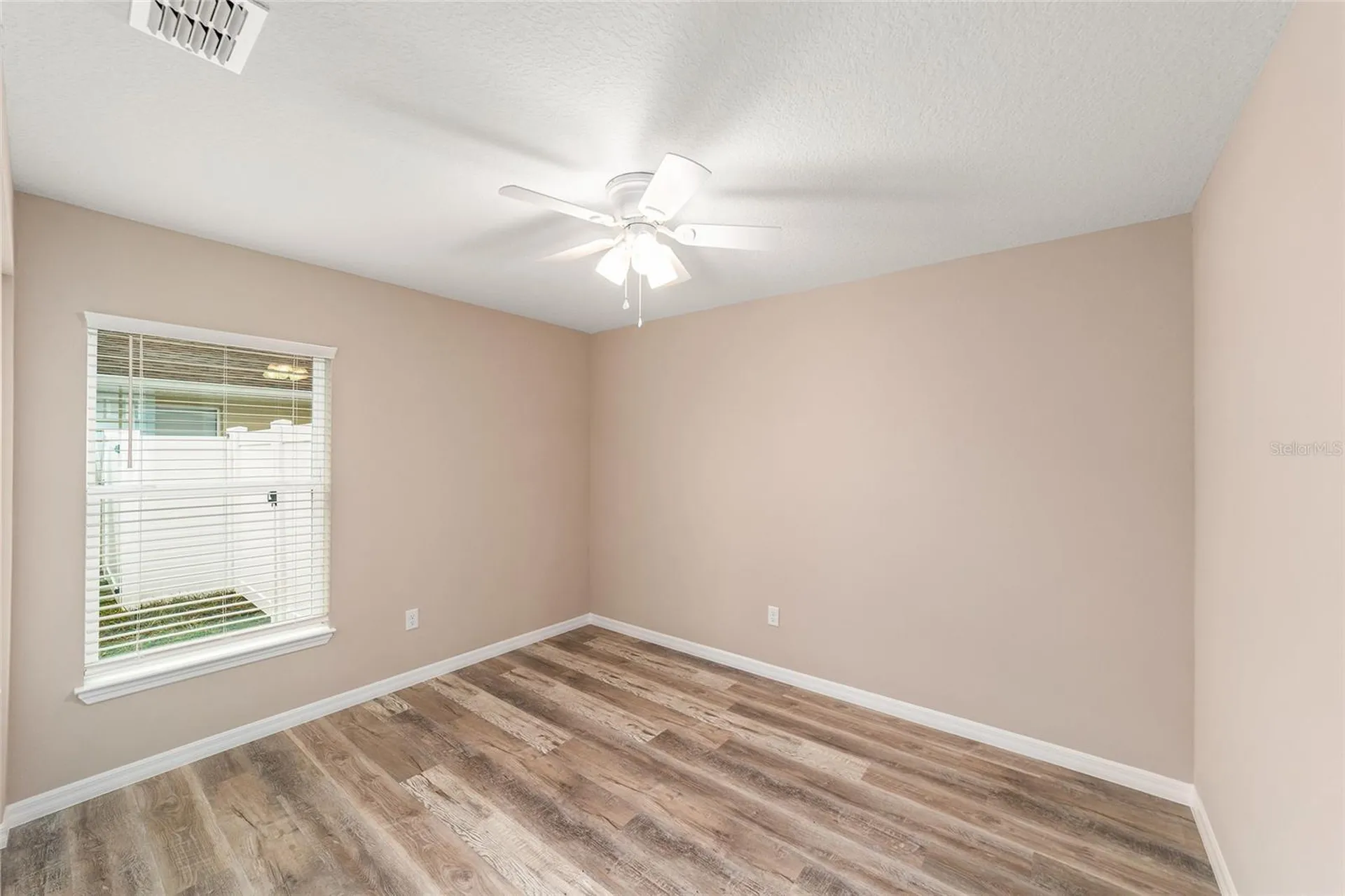 231 Oak Circle Ocala FL 34472