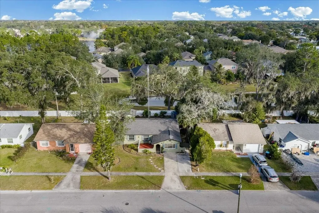 8307 Esperanza Street Orlando FL 32817