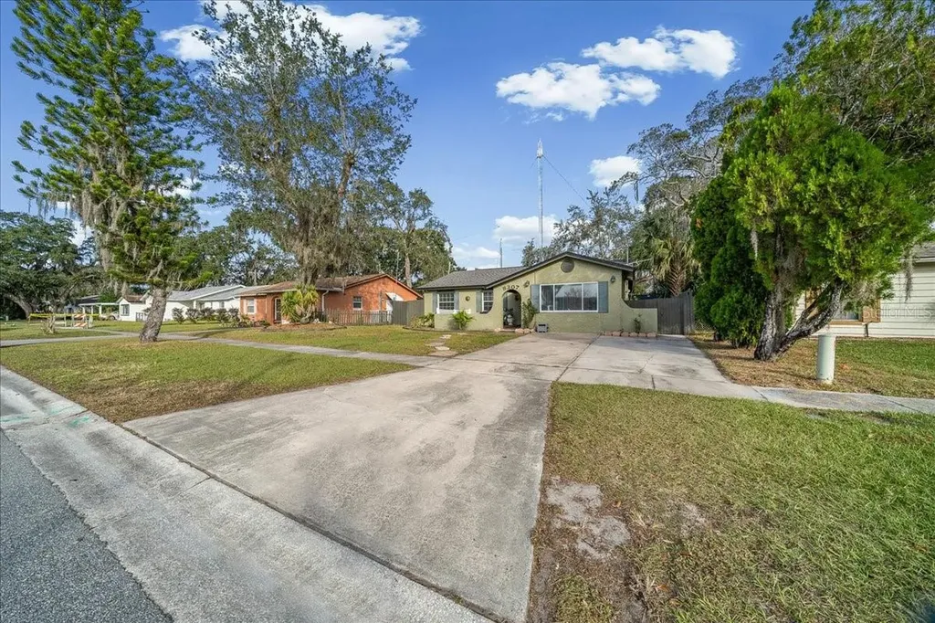 8307 Esperanza Street Orlando FL 32817