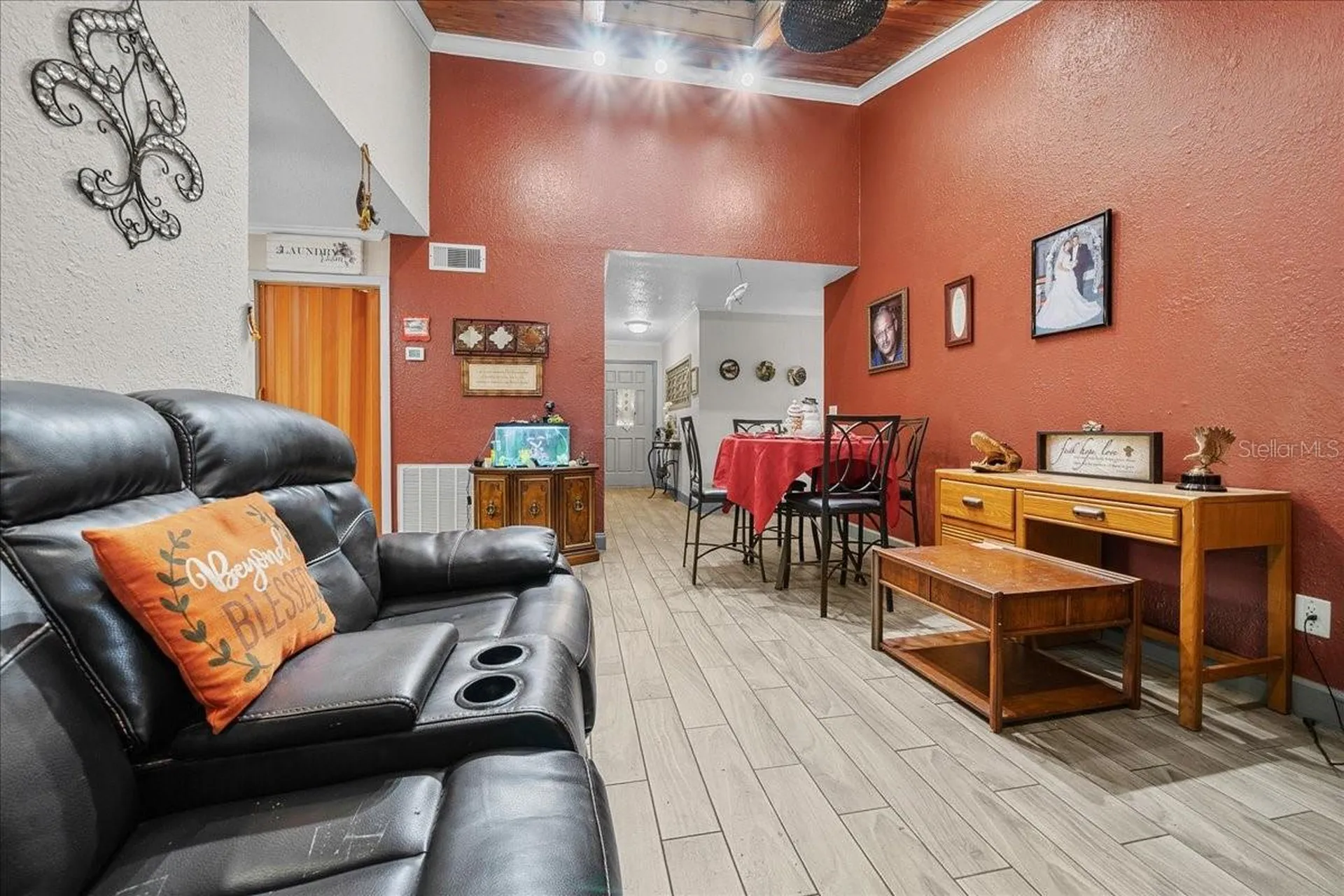 8307 Esperanza Street Orlando FL 32817