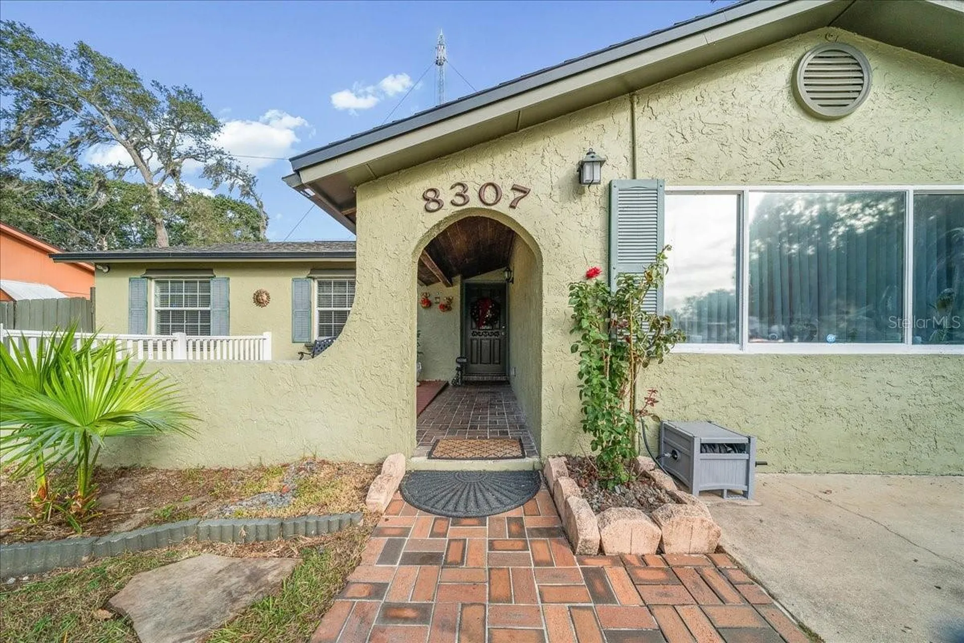 8307 Esperanza Street Orlando FL 32817
