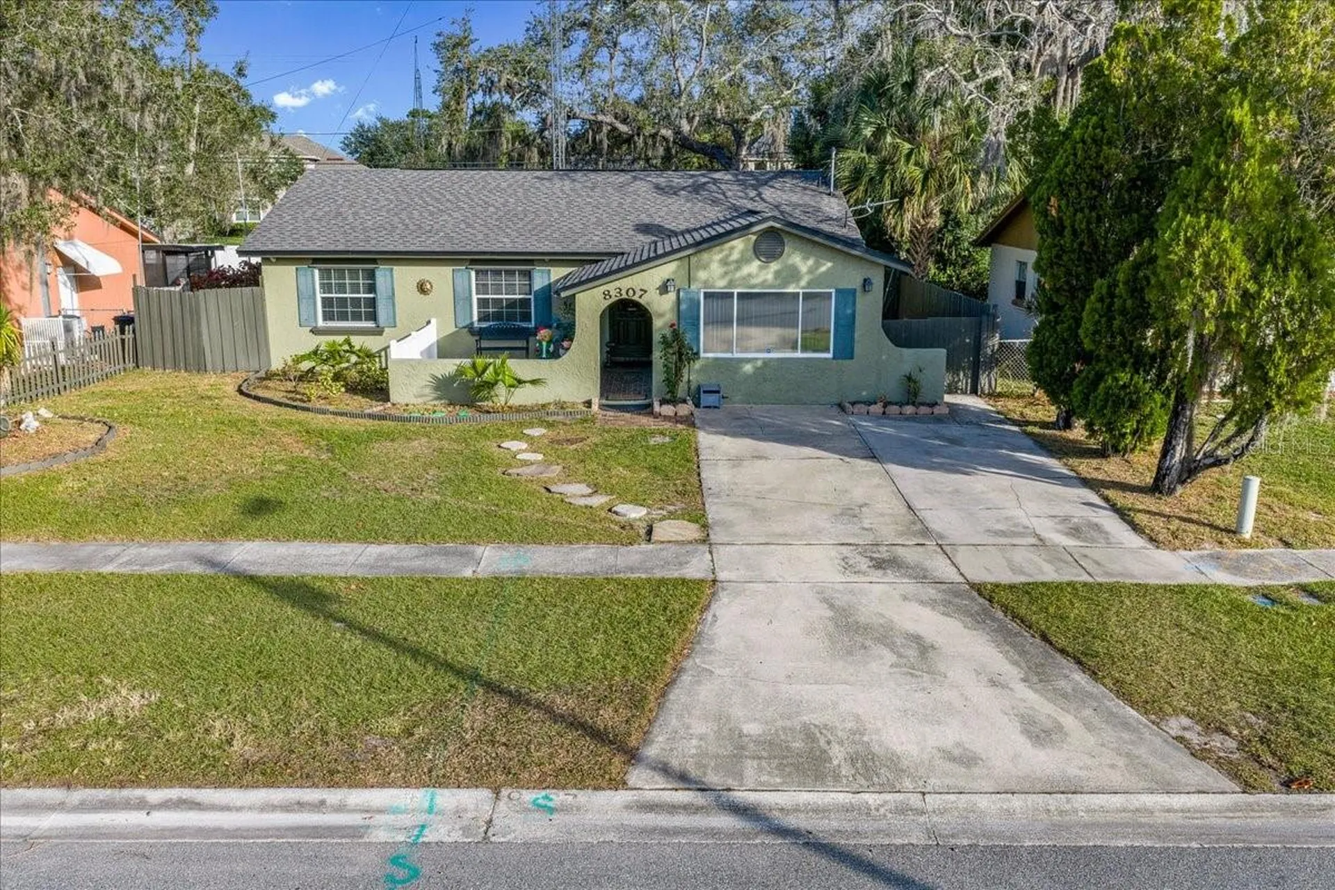 8307 Esperanza Street Orlando FL 32817