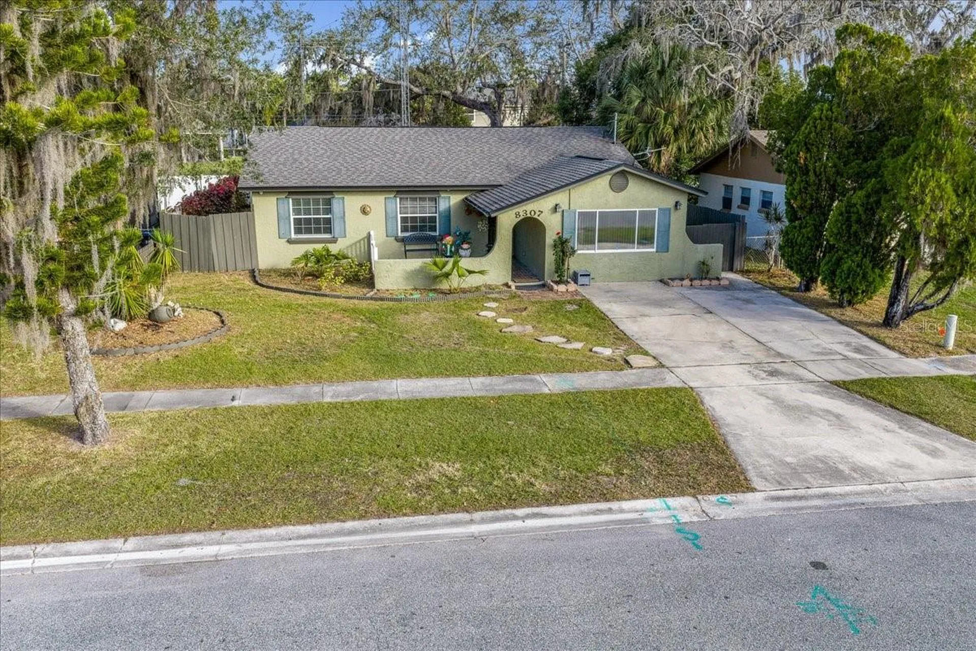 8307 Esperanza Street Orlando FL 32817