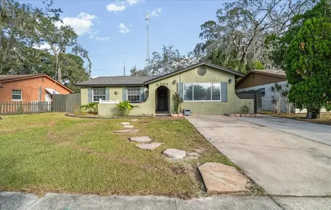 8307 Esperanza Street Orlando FL 32817