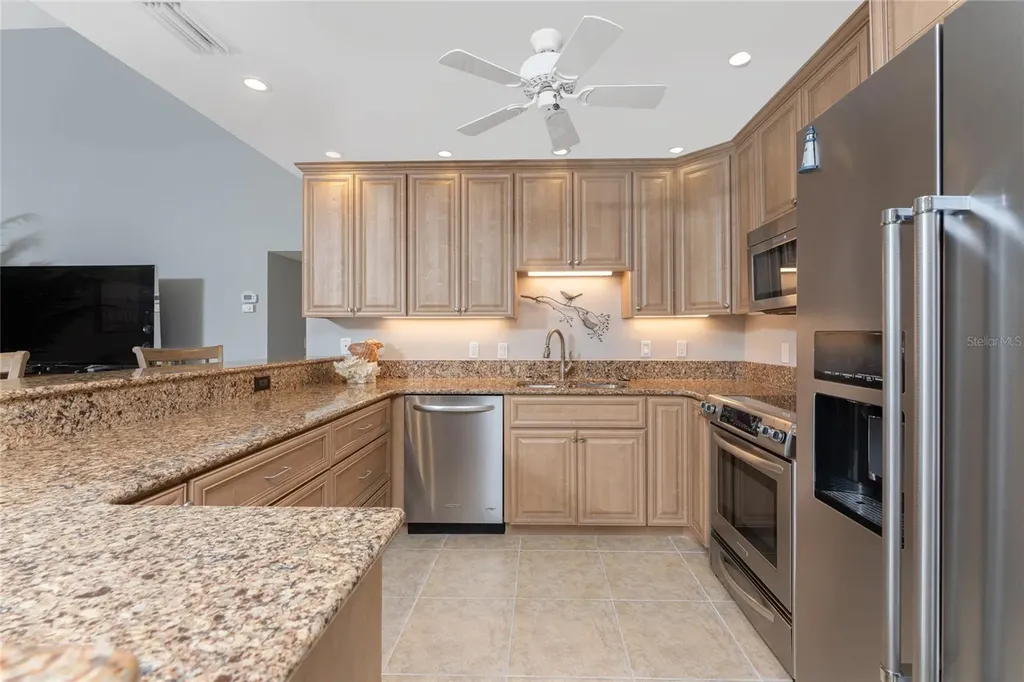 1401 Beach Road Englewood FL 34223