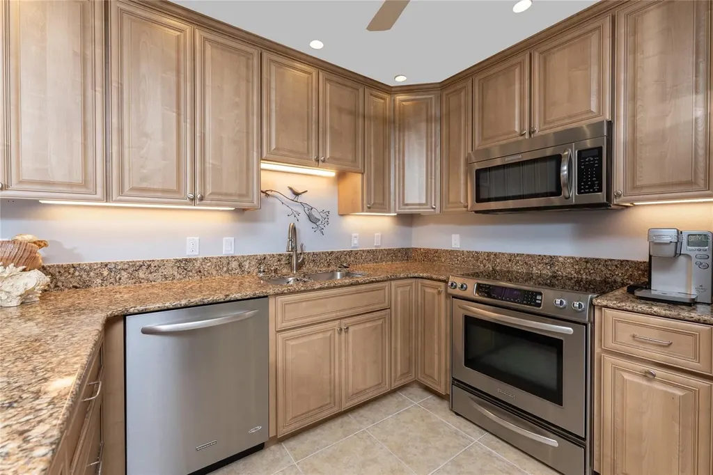 1401 Beach Road Englewood FL 34223