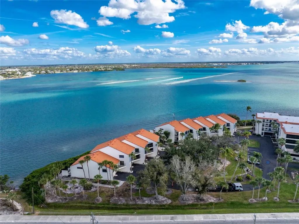 1401 Beach Road Englewood FL 34223