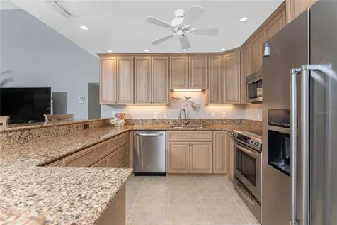 1401 Beach Road Englewood FL 34223