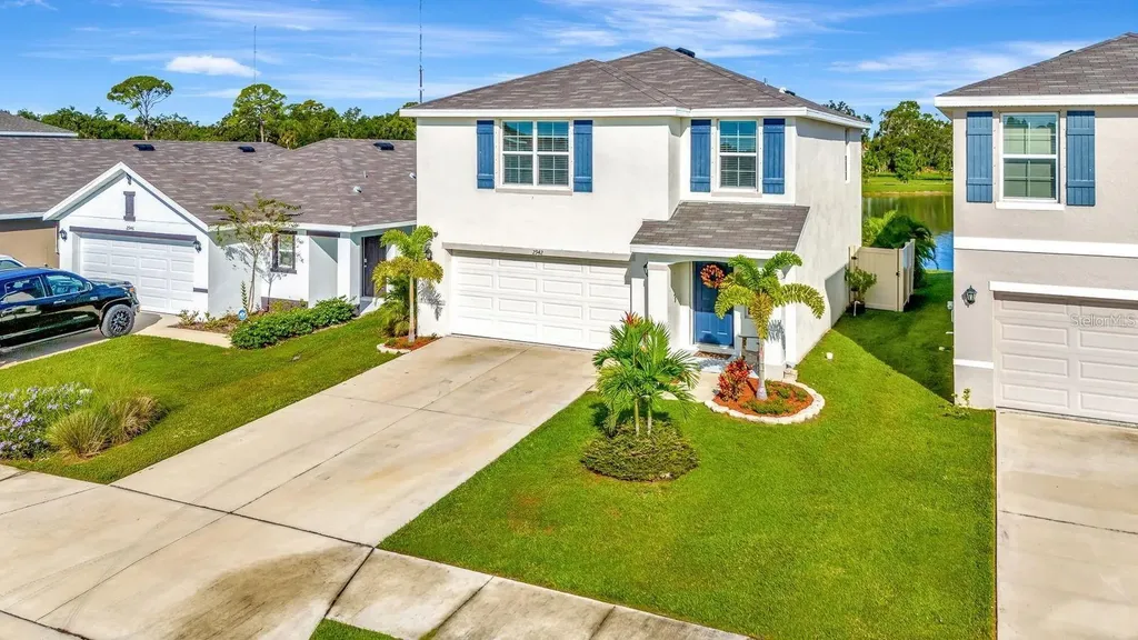 2942 Rock Sound Street Bradenton FL 34208