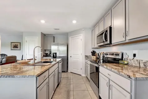 2942 Rock Sound Street Bradenton FL 34208