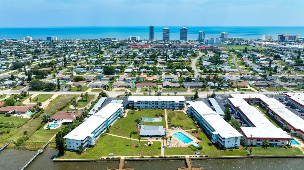 3013 N Halifax Avenue Daytona Beach FL 32118