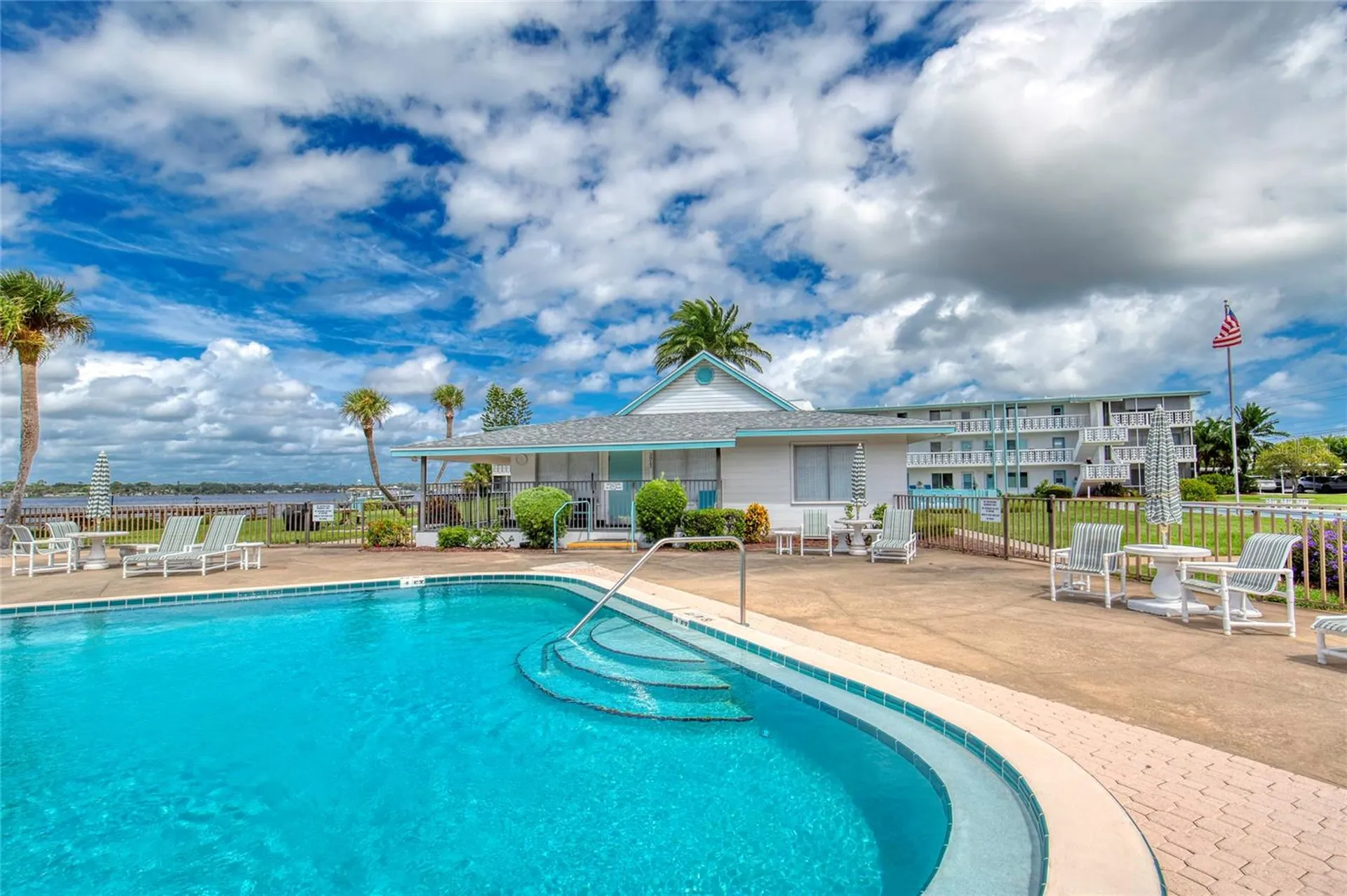 3013 N Halifax Avenue Daytona Beach FL 32118