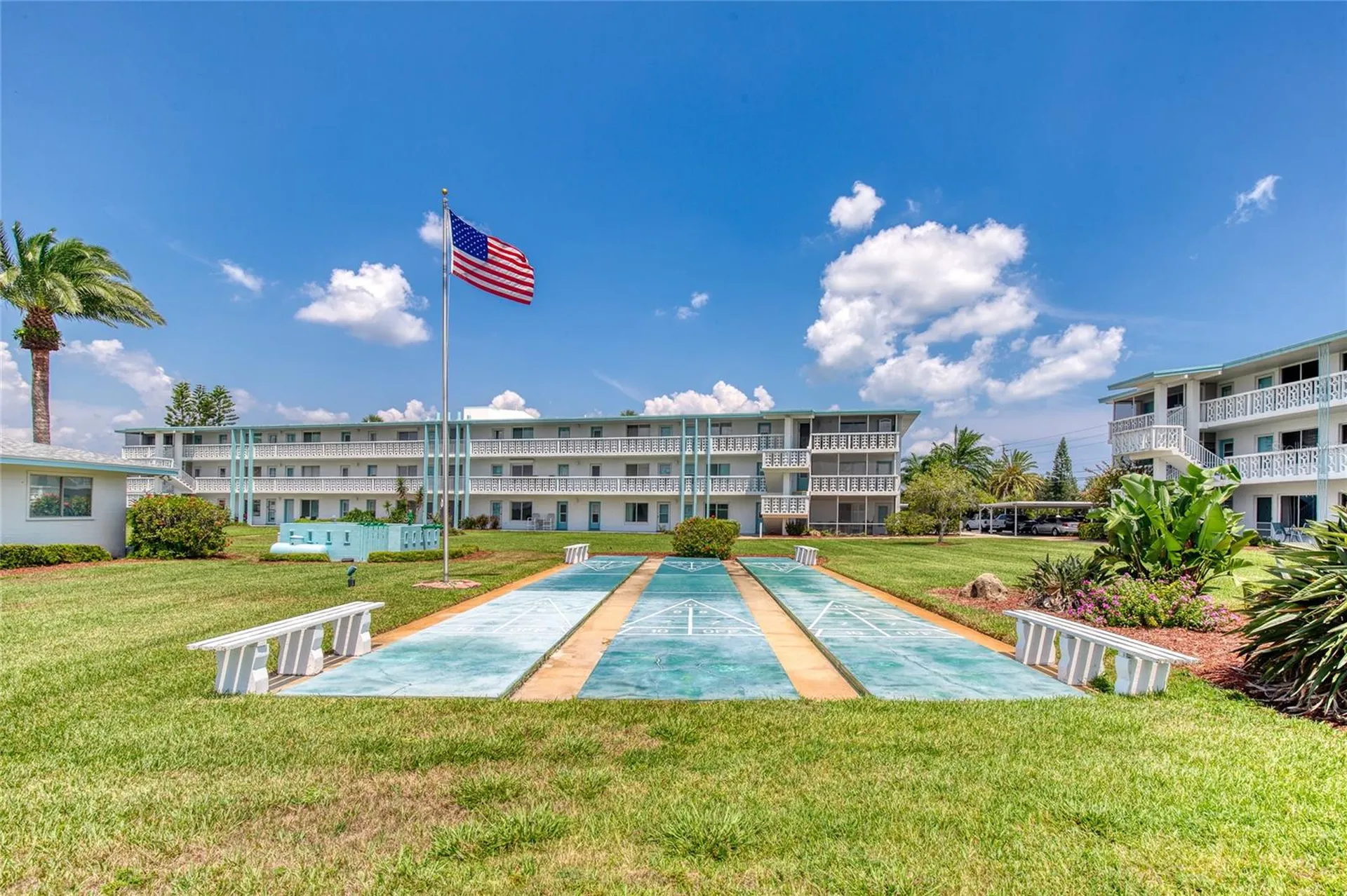 3013 N Halifax Avenue Daytona Beach FL 32118