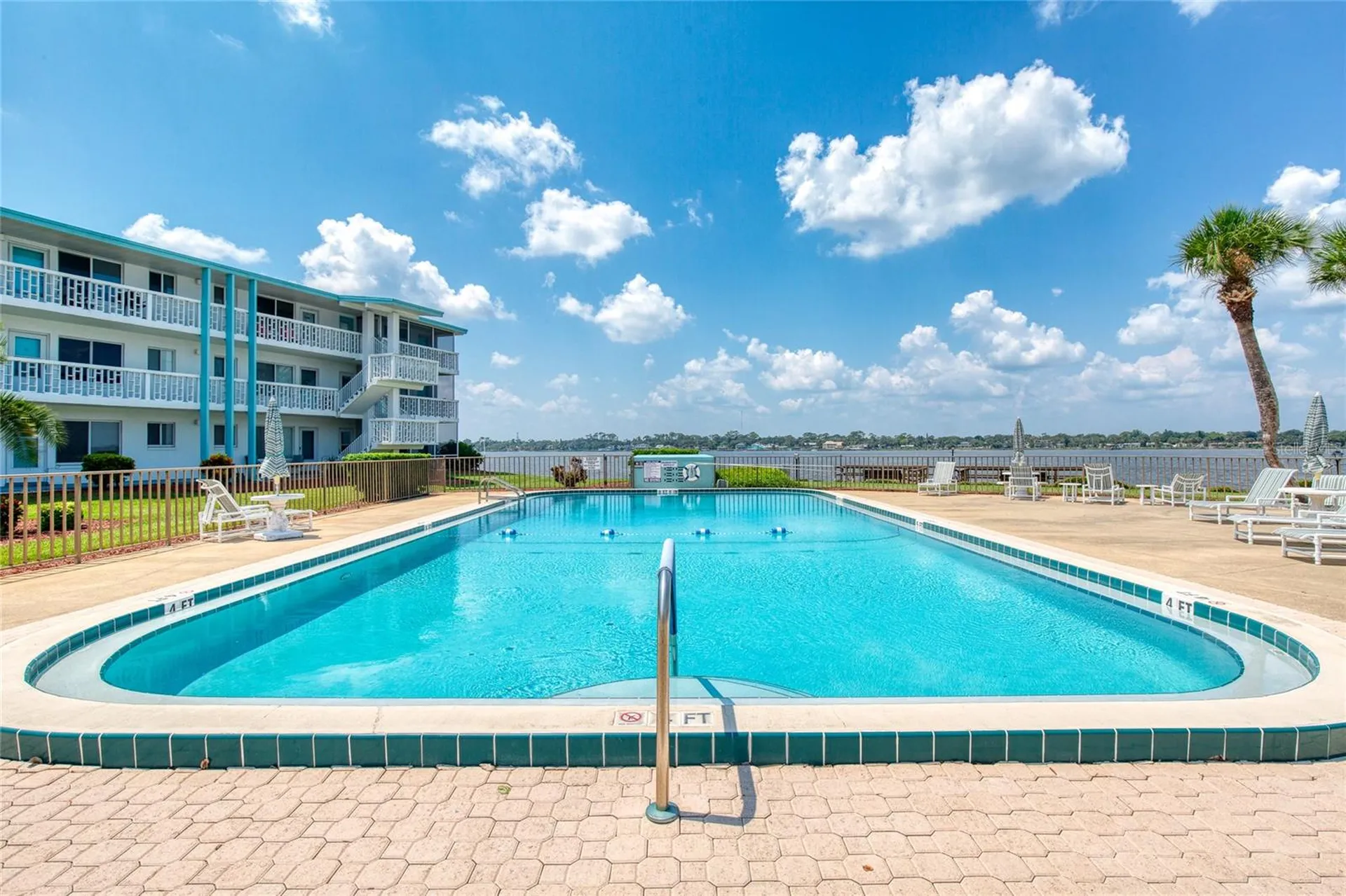 3013 N Halifax Avenue Daytona Beach FL 32118