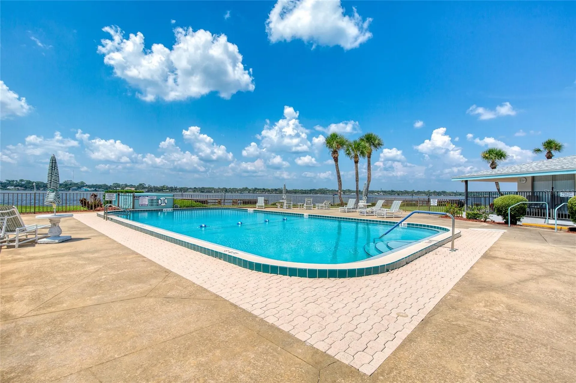 3013 N Halifax Avenue Daytona Beach FL 32118