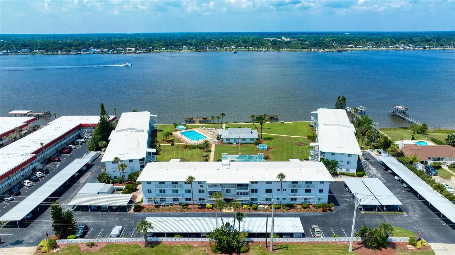 3013 N Halifax Avenue Daytona Beach FL 32118