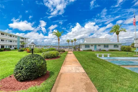 3013 N Halifax Avenue Daytona Beach FL 32118
