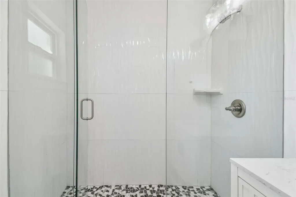 3922 Fontainebleau Drive Tampa FL 33634