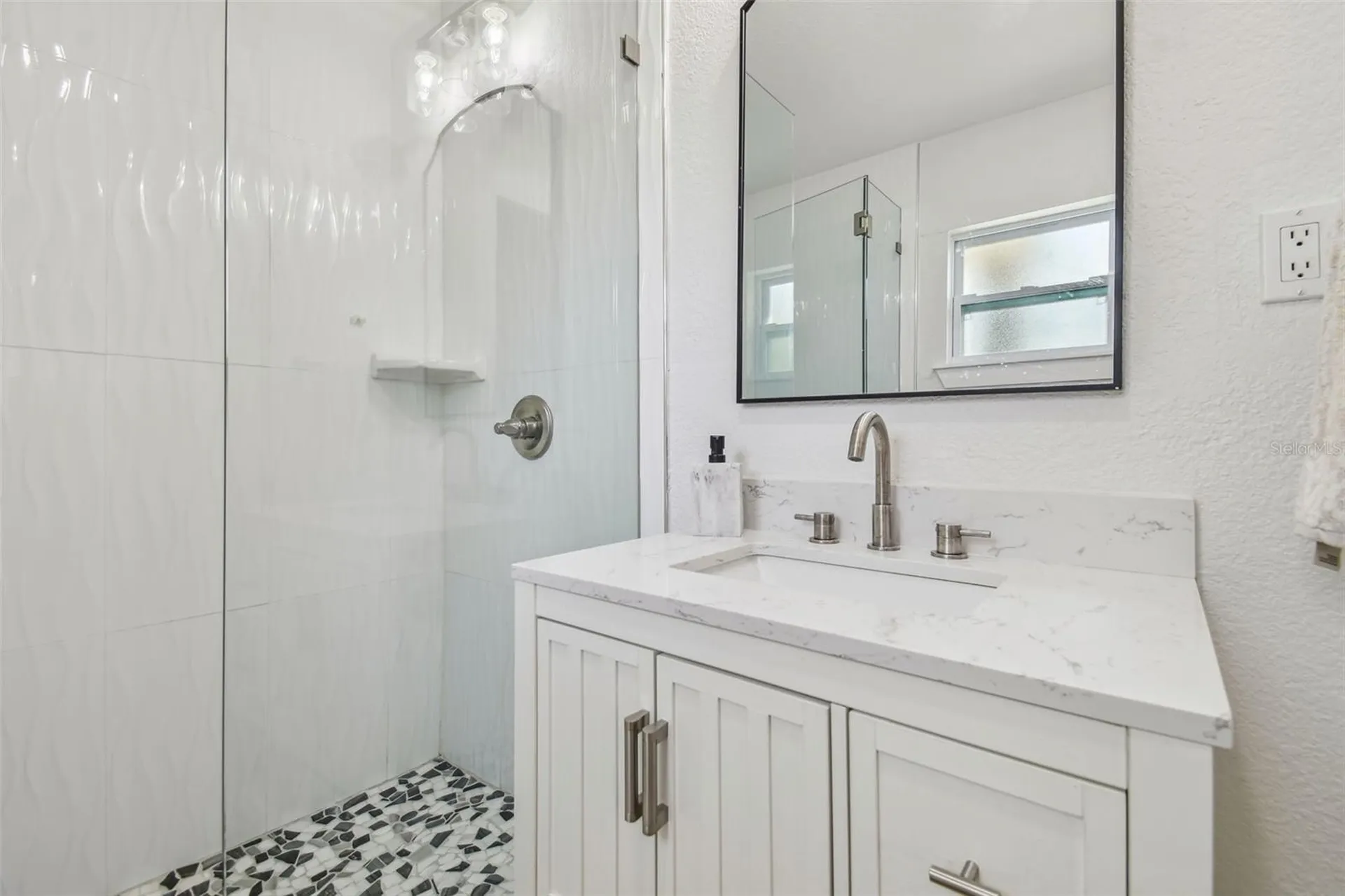 3922 Fontainebleau Drive Tampa FL 33634