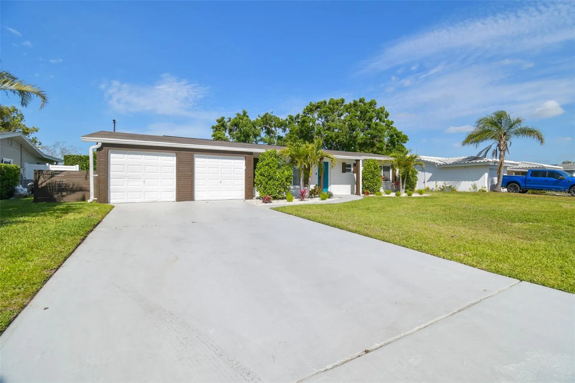 3922 Fontainebleau Drive Tampa FL 33634