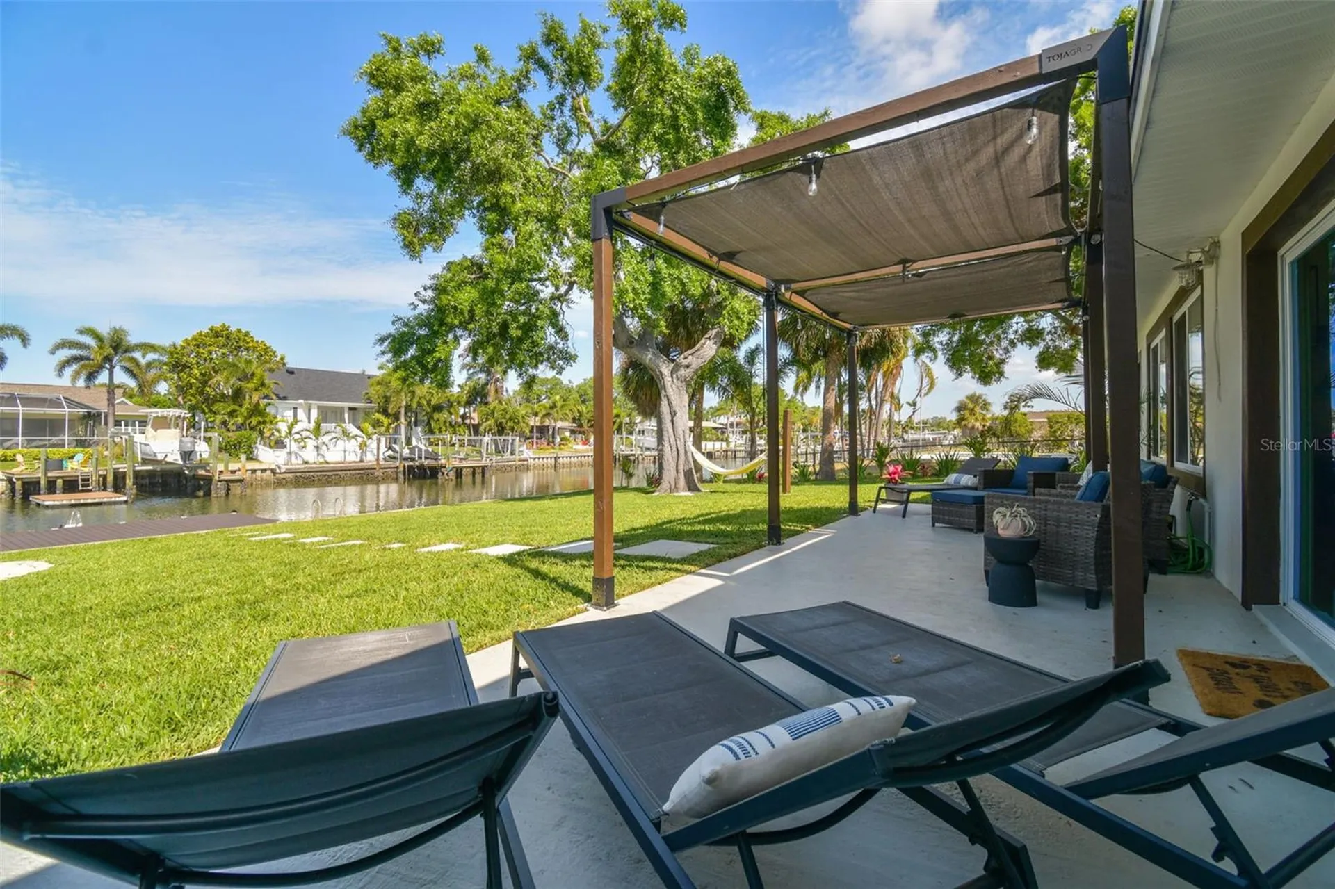 3922 Fontainebleau Drive Tampa FL 33634
