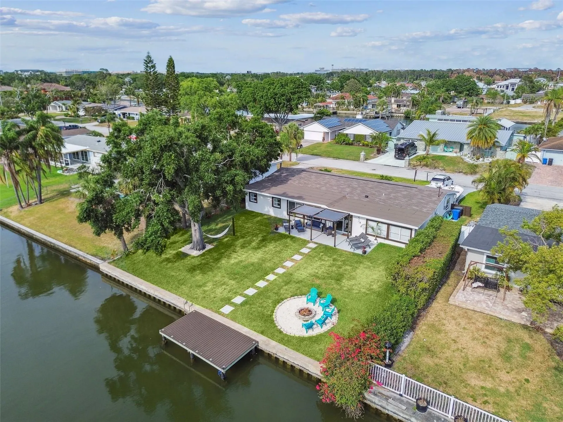 3922 Fontainebleau Drive Tampa FL 33634