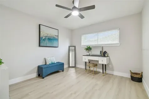 3922 Fontainebleau Drive Tampa FL 33634