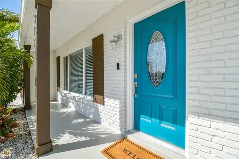 3922 Fontainebleau Drive Tampa FL 33634
