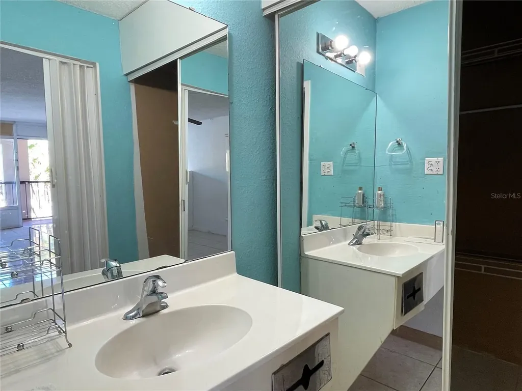 43420 Highway 27 Davenport FL 33837