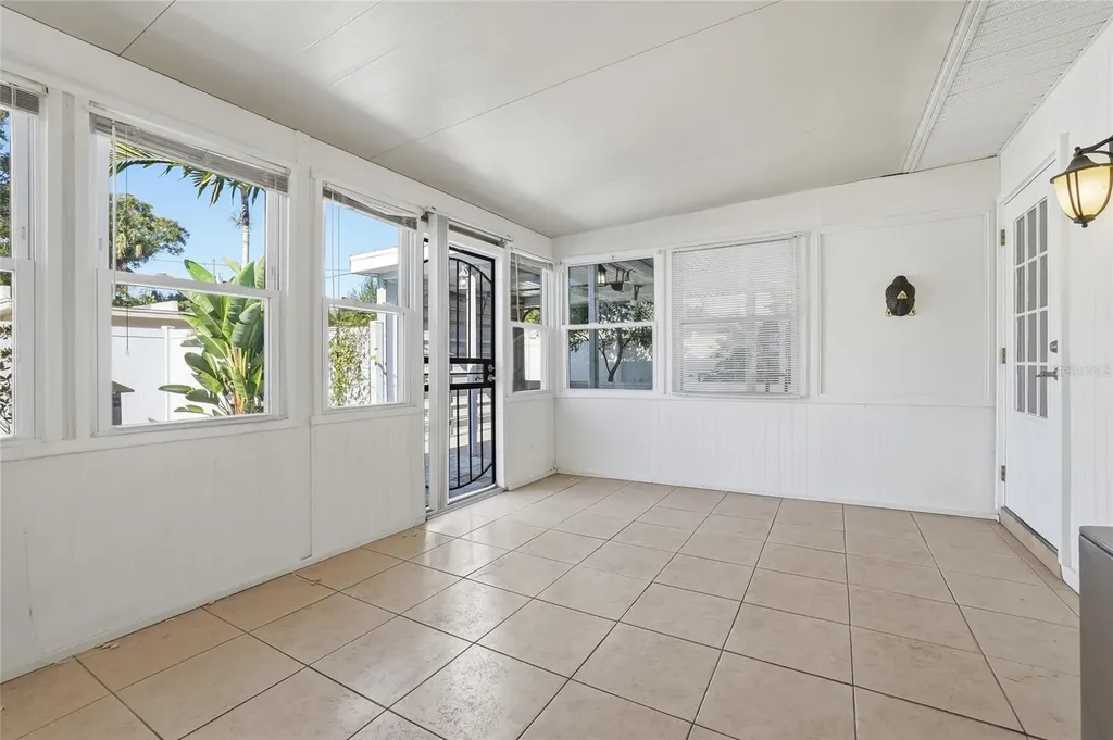 1010 45th Street North St Petersburg FL 33713