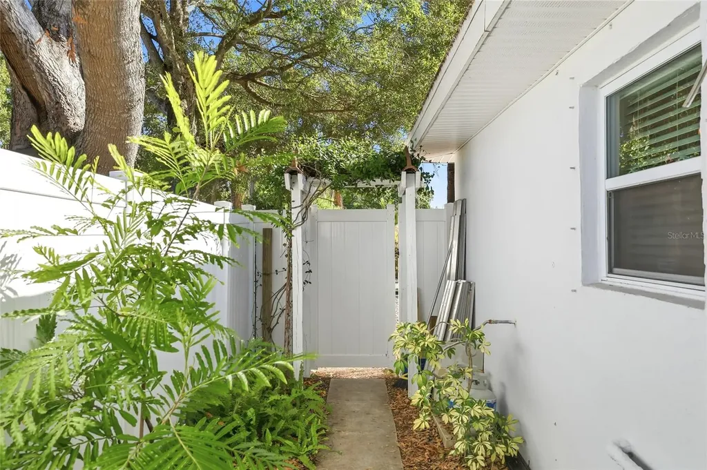 1010 45th Street North St Petersburg FL 33713