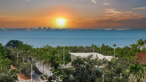 540 N Tamiami Trail Sarasota FL 34236
