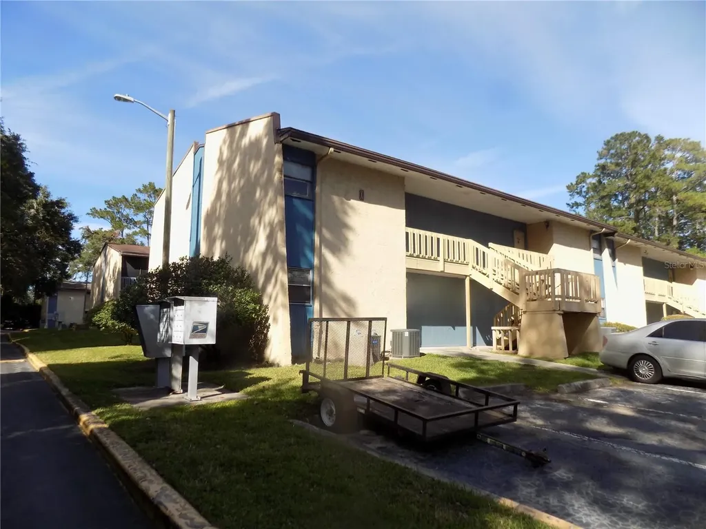 2811 SW Archer Road Gainesville FL 32608