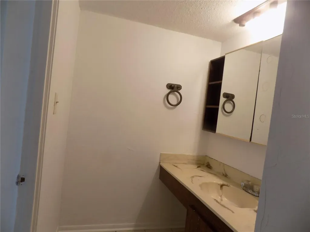 2811 SW Archer Road Gainesville FL 32608
