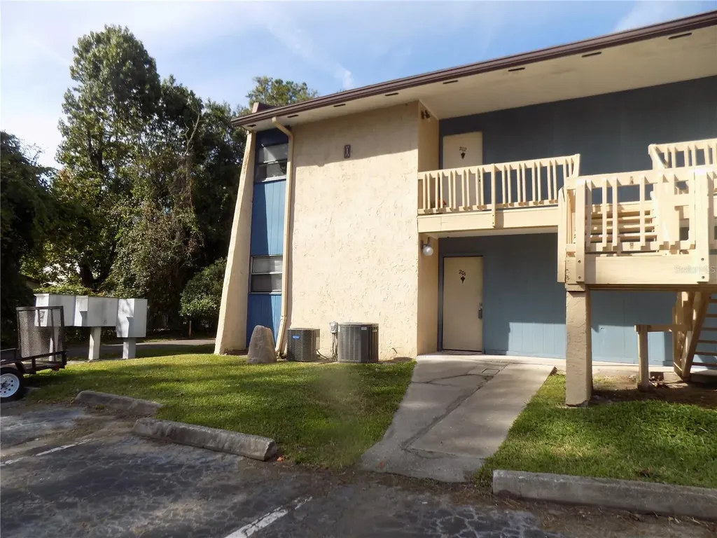 2811 SW Archer Road Gainesville FL 32608