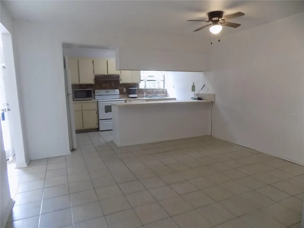 2811 SW Archer Road Gainesville FL 32608