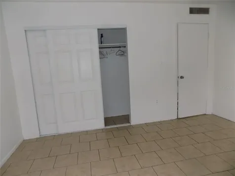 2811 SW Archer Road Gainesville FL 32608