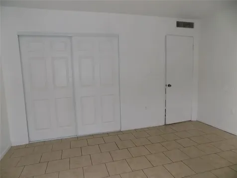 2811 SW Archer Road Gainesville FL 32608