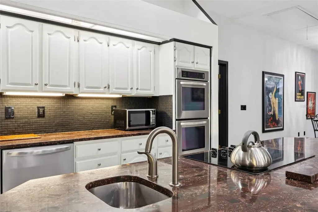 16400 Lakeshore Drive Minneola FL 34715